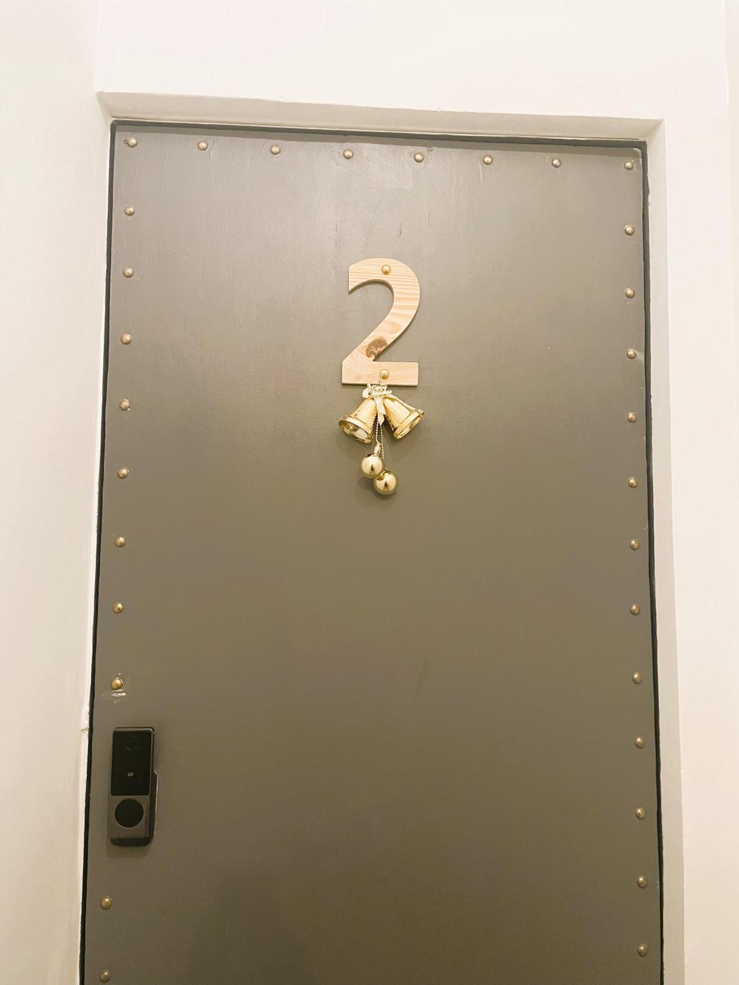 6Even Hotel - Have A Staycation In The Cafe Apartments Building Ho Chi Minh City Exterior photo