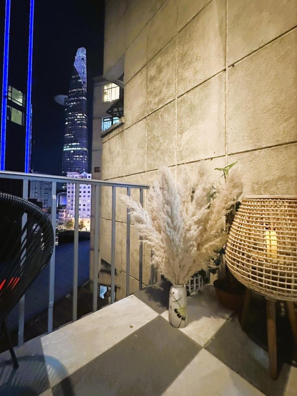 6Even Hotel - Have A Staycation In The Cafe Apartments Building Ho Chi Minh City Exterior photo