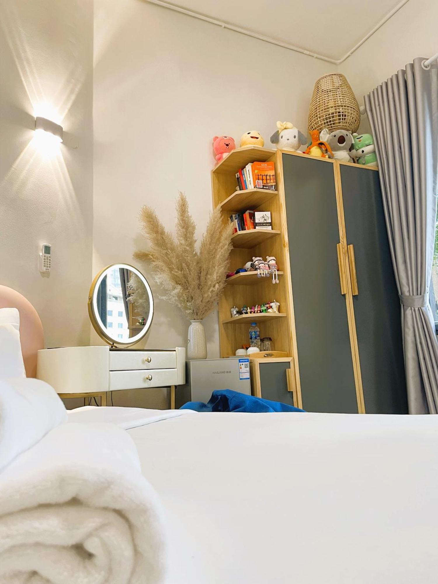 6Even Hotel - Have A Staycation In The Cafe Apartments Building Ho Chi Minh City Exterior photo