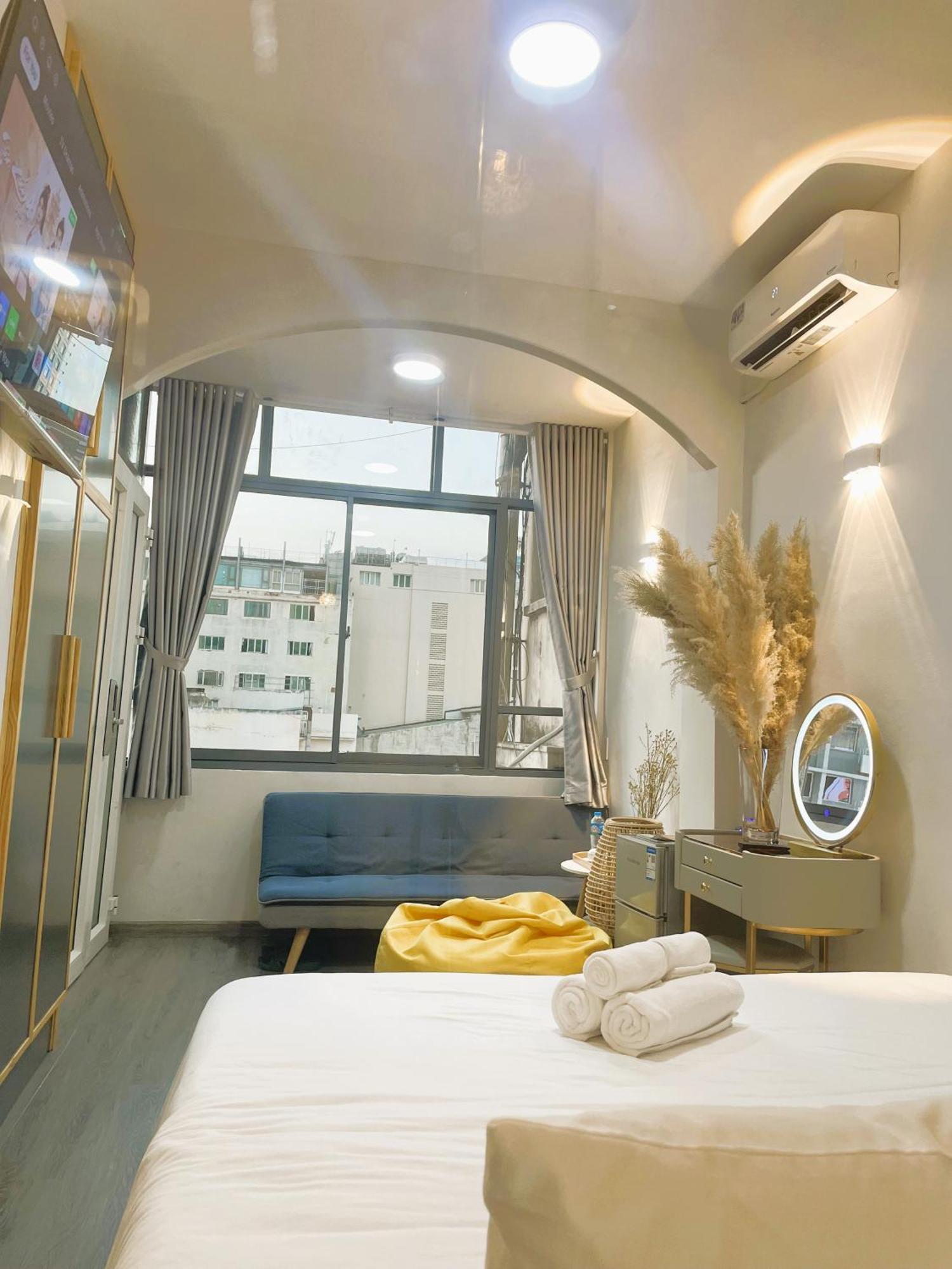 6Even Hotel - Have A Staycation In The Cafe Apartments Building Ho Chi Minh City Exterior photo