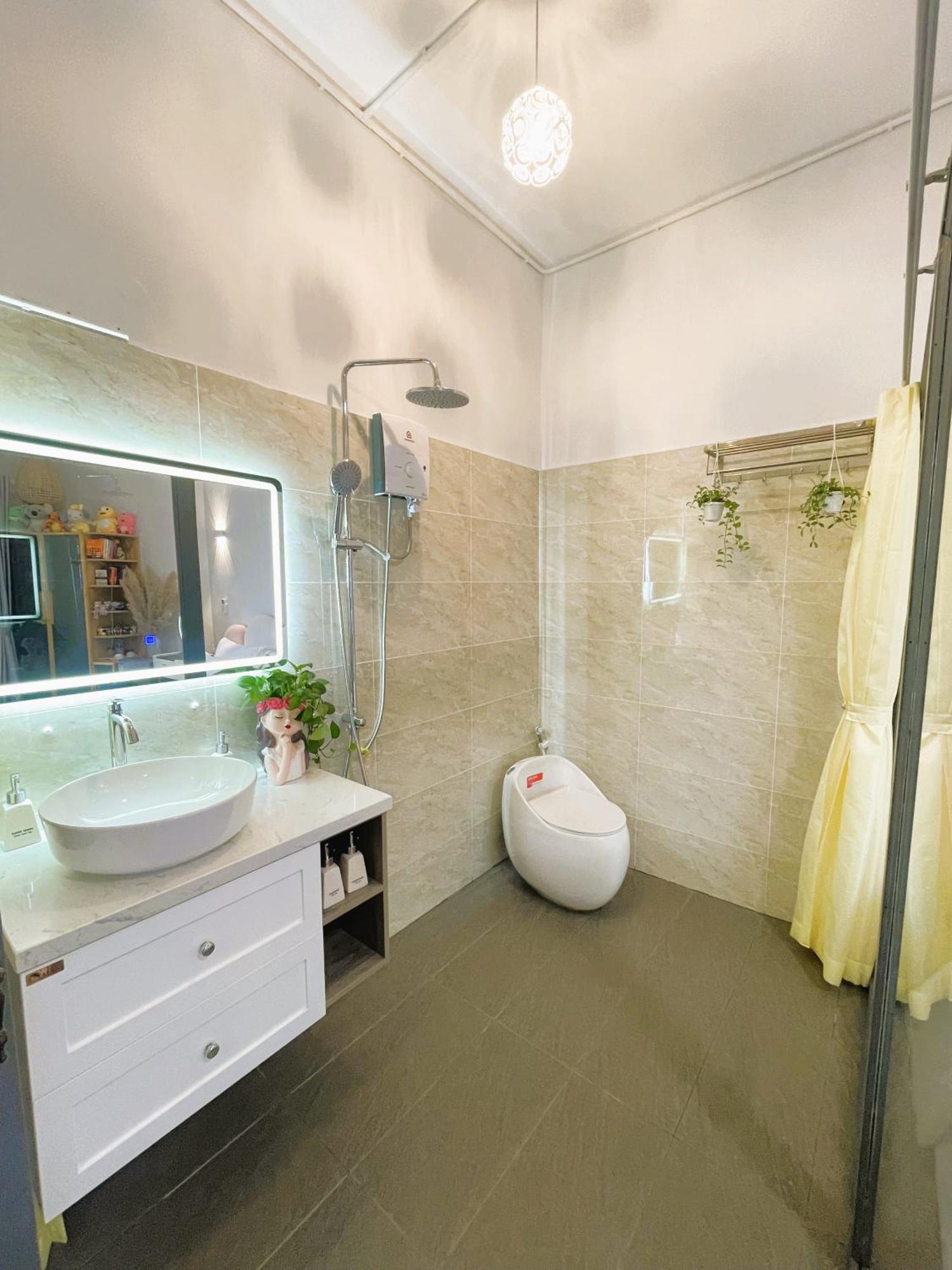 6Even Hotel - Have A Staycation In The Cafe Apartments Building Ho Chi Minh City Exterior photo