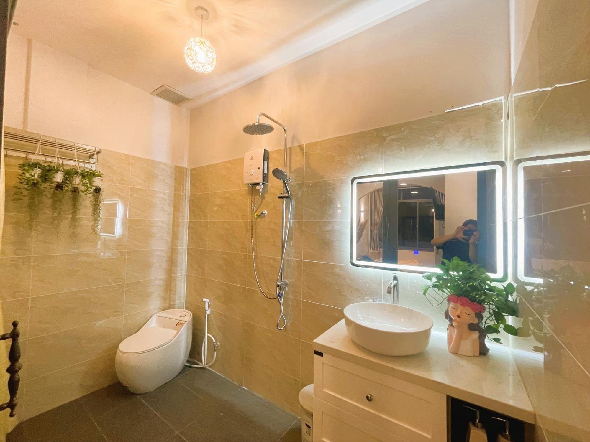 6Even Hotel - Have A Staycation In The Cafe Apartments Building Ho Chi Minh City Exterior photo